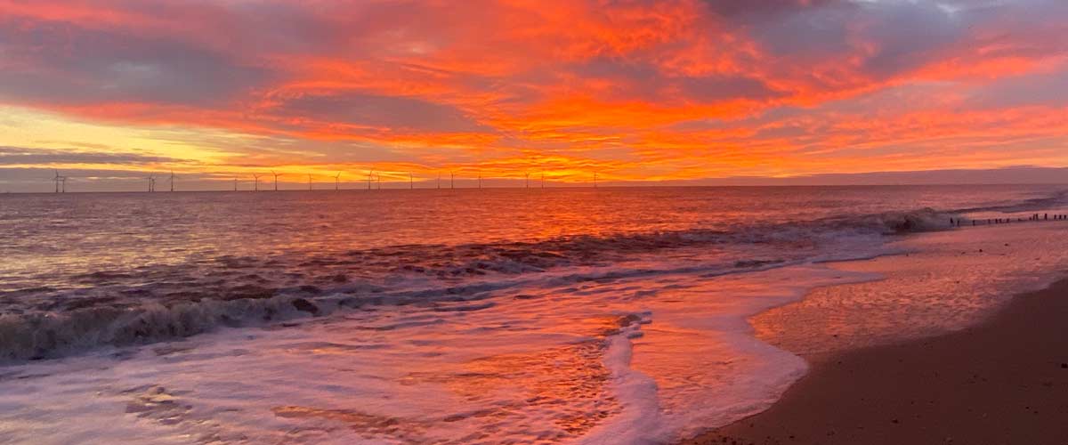 Caister on Sea Holiday Cottage | Image of Skyline